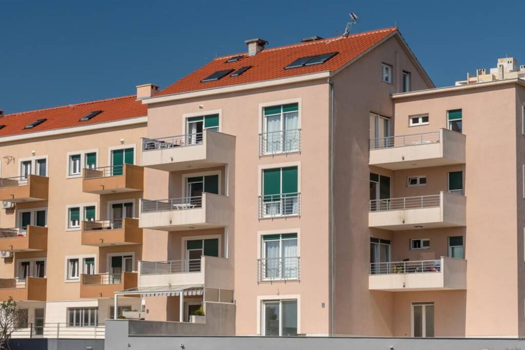 Ensidia Luxury Suite Σπλιτ Εξωτερικό φωτογραφία