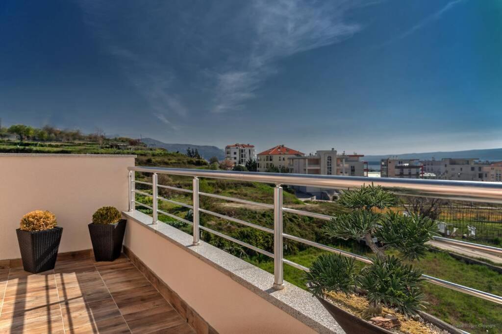 Ensidia Luxury Suite Σπλιτ Εξωτερικό φωτογραφία