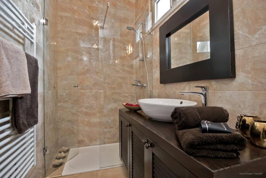 Ensidia Luxury Suite Σπλιτ Εξωτερικό φωτογραφία